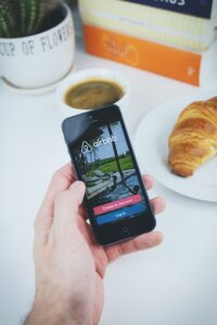 Free Airbnb App photo and picture